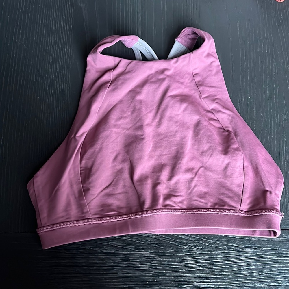 Lulu Lemon bra 4